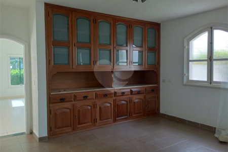 Casa à venda com 6 quartos, sendo 4 suítes,  no condomínio City Castelo, Itu - SP