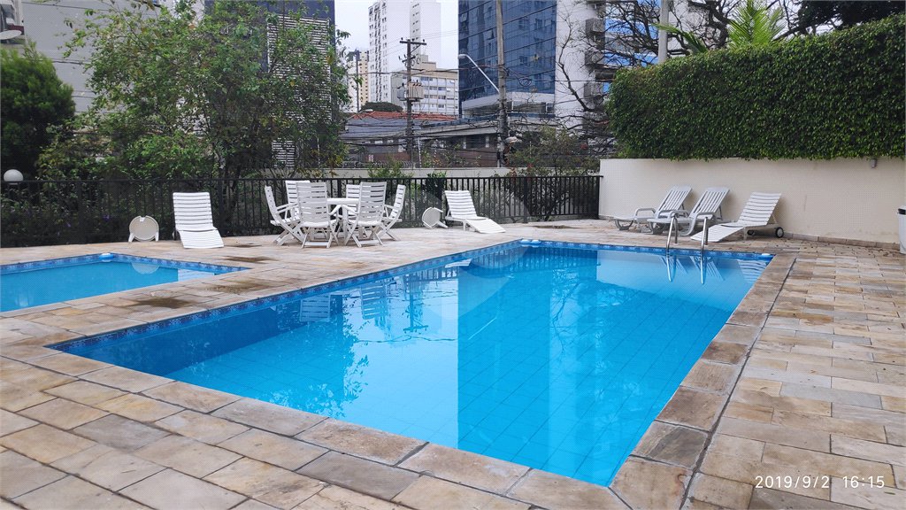 Apartamento à venda com 4 quartos, sendo 2 suítes, em Vila Olímpia, São Paulo, SP