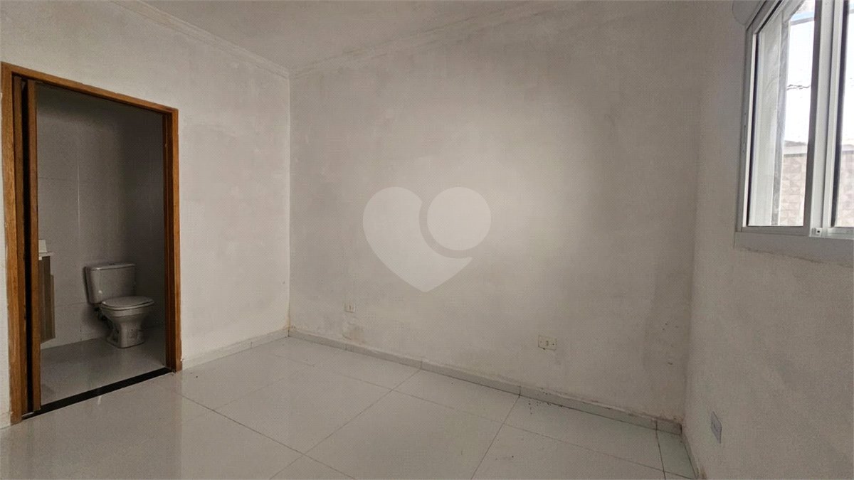 Casa Térrea à venda com 3 quartos, sendo 1 suíte,  em Villa Di Cesar, Mogi das Cruzes, SP