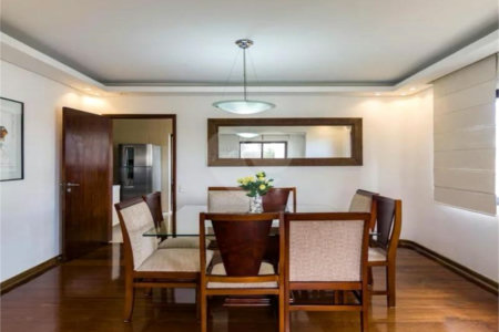 Apartamento à venda com 4 quartos, sendo 3 suítes, em Vila Andrade, São Paulo, SP