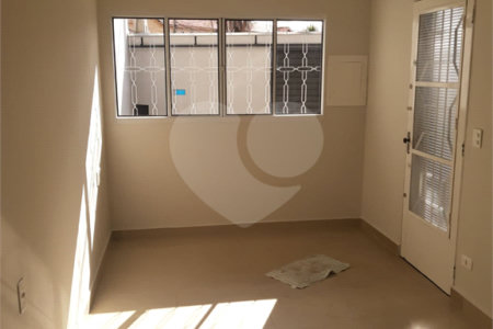 Casa à venda com 4 quartos em Lopes de Oliveira, Sorocaba, SP