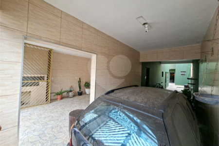 Casa à venda com 4 quartos, sendo 1 suíte,  em Vila Santa Maria, Guarulhos, SP