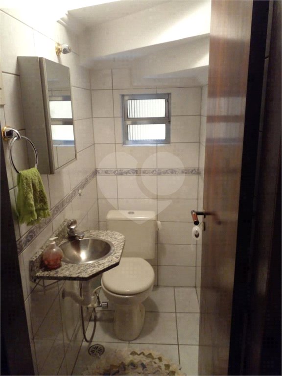 Sobrado à venda com 3 quartos, sendo 1 suíte,  em Vila América, Santo André, SP