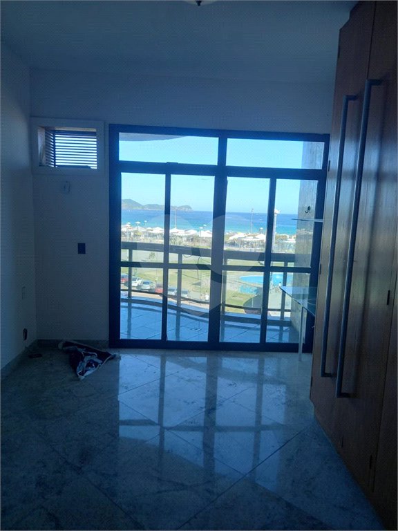 Apartamento à venda com 4 quartos, sendo 2 suítes, em Vila Nova, Cabo Frio, RJ