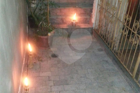 Sobrado à venda com 4 quartos, sendo 2 suítes, em Jardim Leonor, São Paulo, SP