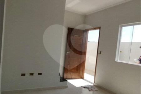 Casa à venda com 2 quartos no condomínio Residencial Bella Suissa, Mogi das Cruzes - SP
