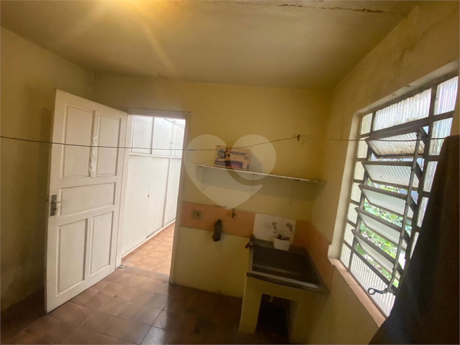 Sobrado à venda com 3 quartos em Bom Retiro, São Paulo, SP