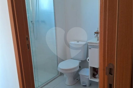 Apartamento à venda com 2 quartos, sendo 1 suíte,  no Centro, Mogi das Cruzes, SP