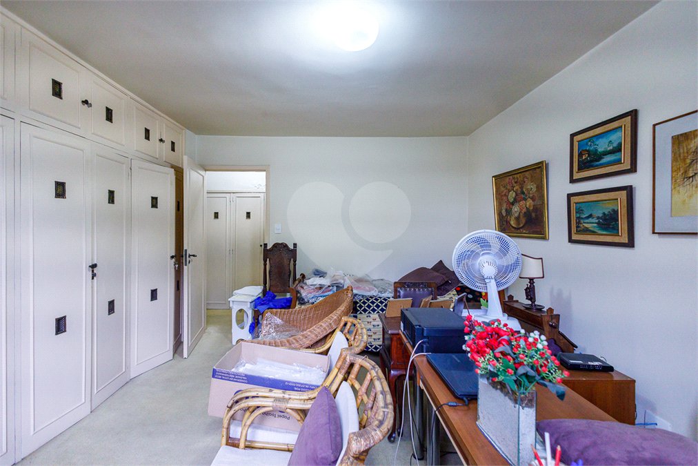 Apartamento à venda com 3 quartos, sendo 1 suíte, em Morro dos Ingleses, São Paulo, SP
