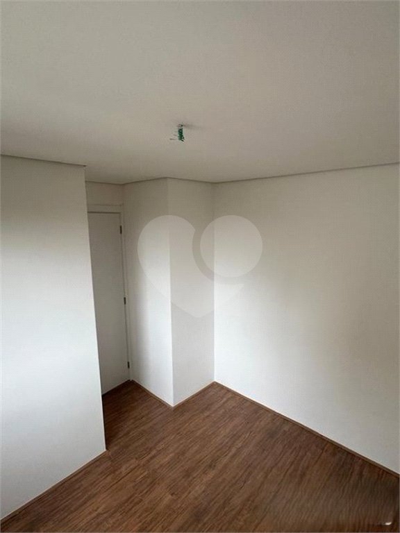 Apartamento à venda com 2 quartos em Parque Industrial Tomas Edson, São Paulo, SP