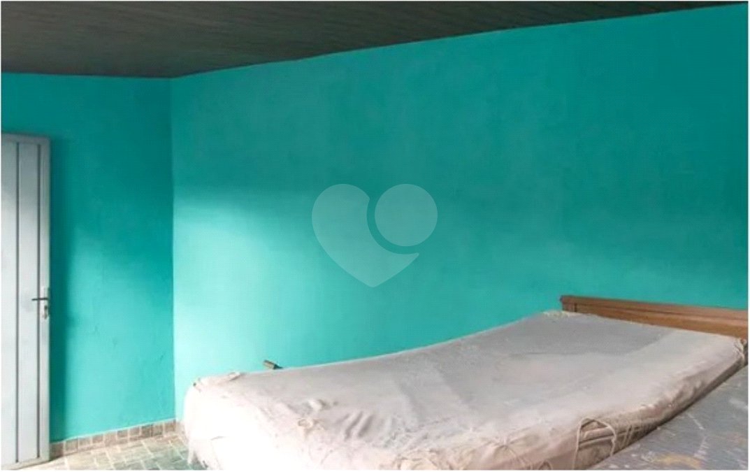 Casa Térrea à venda com 4 quartos, sendo 1 suíte,  em Vila Mazzei, São Paulo, SP