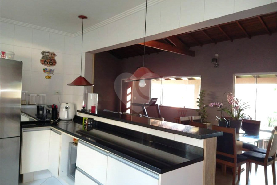 Casa à venda com 8 quartos, sendo 4 suítes, em Santa Inês, Mairiporã, SP