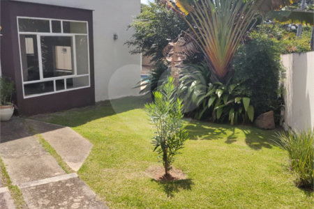 Casa à venda com 4 suítes no condomínio Estância Marambaia, Vinhedo - SP