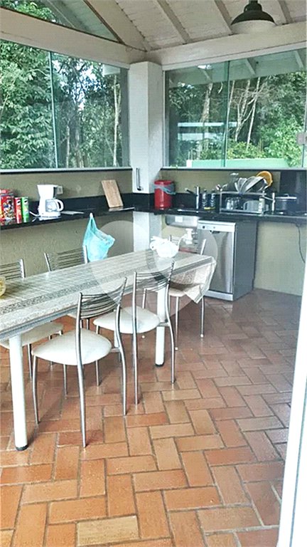 Casa à venda com 3 suítes no condomínio Sausalito, Mairiporã - SP