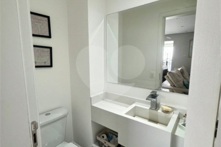 Apartamento à venda com 3 quartos, sendo 1 suíte, no Centro, São Bernardo do Campo, SP