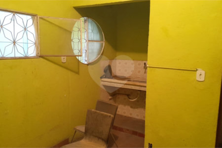 Casa à venda com 2 quartos em Campo Grande, Rio de Janeiro, RJ