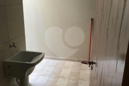 Casa à venda com 2 quartos em Vila Medeiros, São Paulo, SP