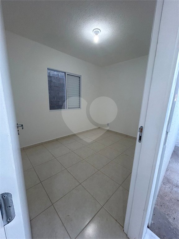 Casa à venda com 2 quartos no condomínio Residencial Parque Imperial, Sorocaba - SP