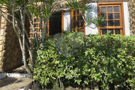Casa em condomínio à venda com 2 quartos em Manguinhos, Armação dos Búzios, RJ