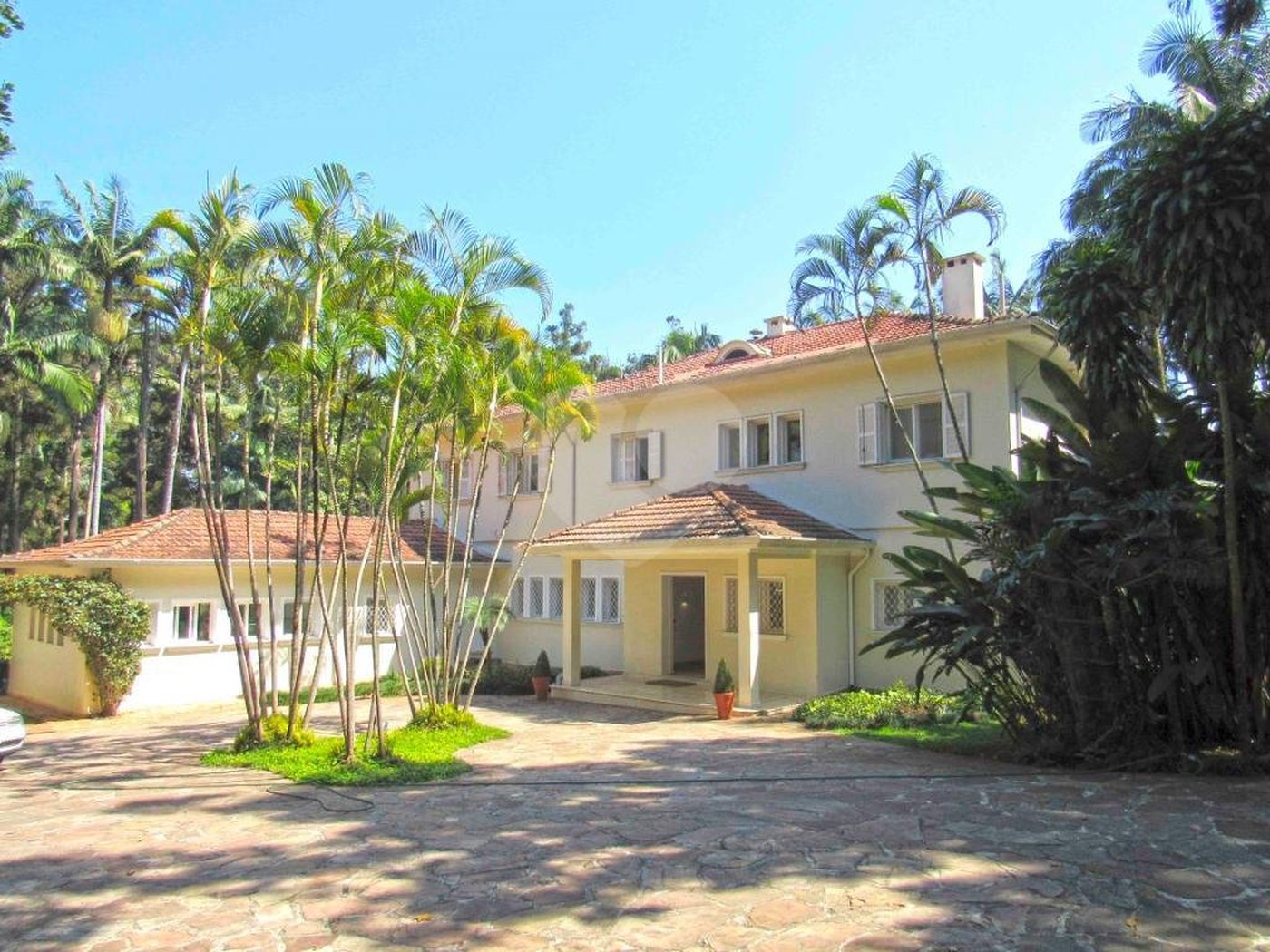 Casa à venda com 4 suítes no condomínio Chácara Flora, São Paulo - SP