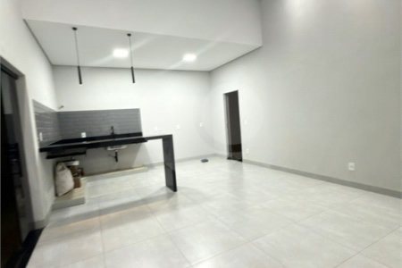 Casa à venda com 3 quartos, sendo 1 suíte, em Jardim Santa Cecília, Ribeirão Preto, SP