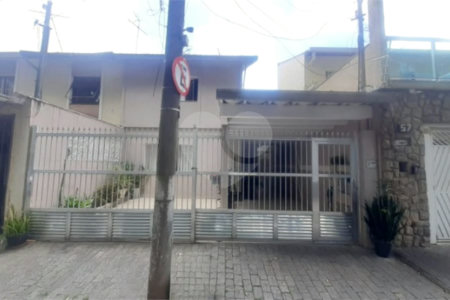 Sobrado à venda com 3 quartos, sendo 1 suíte, em Jardim Trussardi, São Paulo, SP