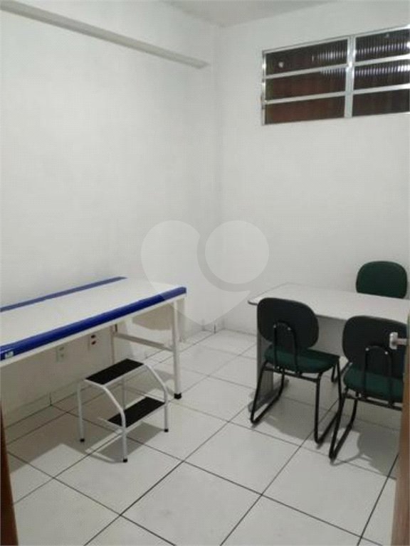 Sobrado à venda com 6 quartos, sendo 2 suítes,  em Instituto de Previdência, São Paulo, SP