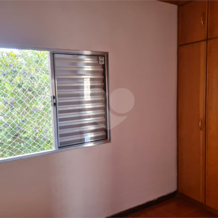 Sobrado à venda com 2 quartos, sendo 1 suíte, em Jardim Ivana, São Paulo, SP