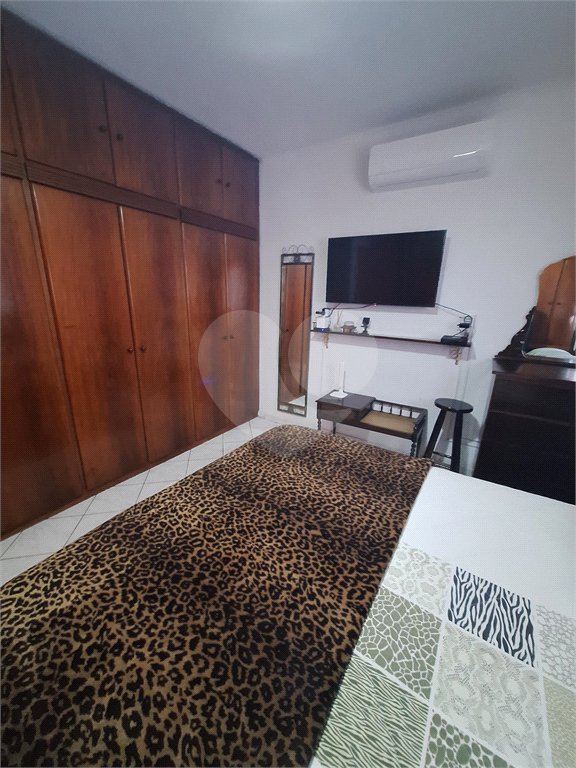 Sobrado à venda com 3 quartos em Tremembé, São Paulo, SP
