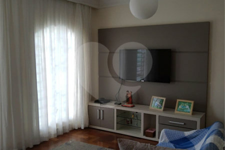 Casa à venda com 3 quartos, sendo 1 suíte, em Bosque dos Eucaliptos, São José dos Campos, SP