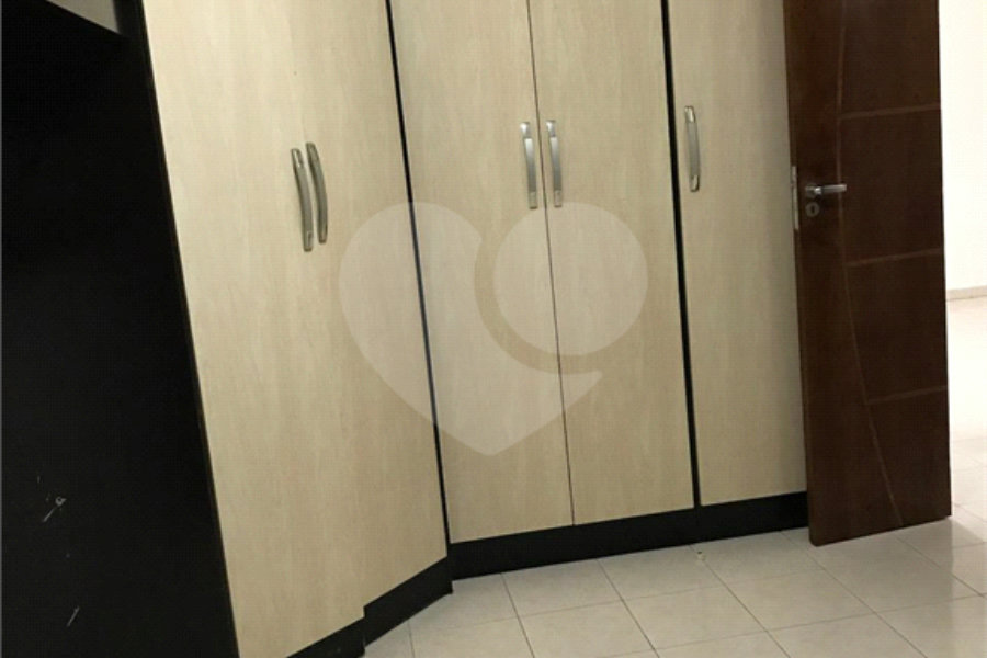 Apartamento à venda com 2 quartos em Horto, São Paulo, SP