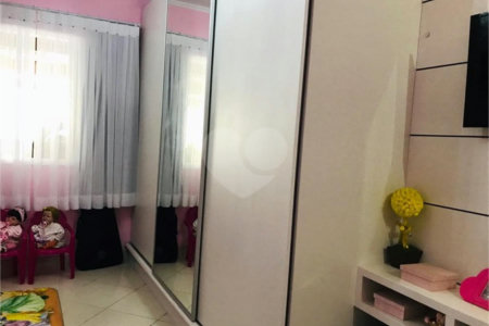 Casa Térrea à venda com 3 quartos, sendo 2 suítes, em Vila Mazzei, São Paulo, SP