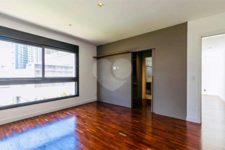Casa à venda com 3 suítes no condomínio Boulevard Ibirapuera, São Paulo - SP