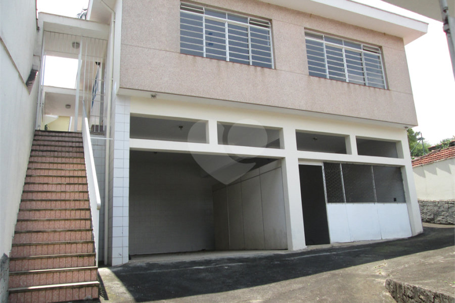 Sobrado à venda com 3 quartos em Horto, São Paulo, SP