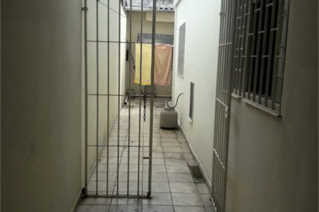 Casa à venda com 3 quartos, sendo 1 suíte, no condomínio Residencial Cidade Monções, São Paulo - SP