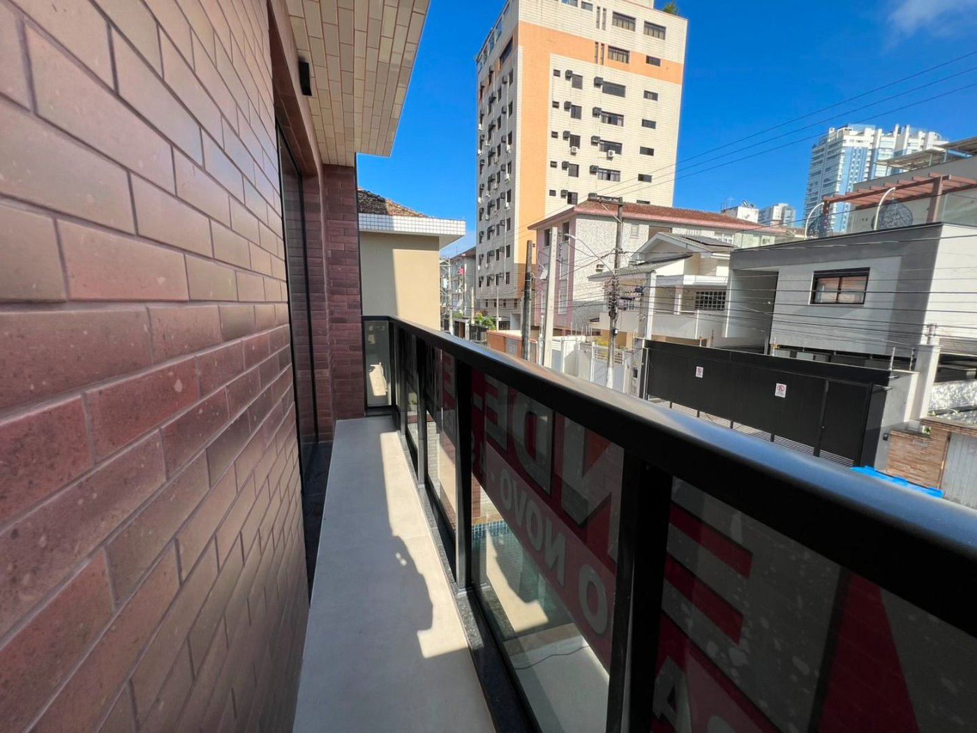 Sobrado com 4 dormitórios à venda, 234 m² por R$ 2.500.000,00 - Ponta da Praia - Santos/SP