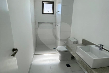 Apartamento à venda com 3 suítes em Jardim Bebedouro, Guarulhos, SP
