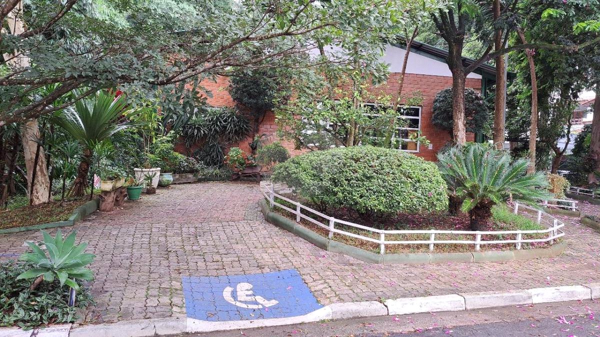 Sobrado à venda com 3 quartos, sendo 1 suíte,  em Jardim Olympia, São Paulo, SP