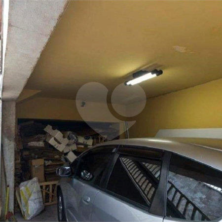 Sobrado à venda com 3 quartos, sendo 1 suíte, em Bosque da Saúde, São Paulo, SP