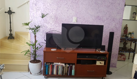 Casa de Vila à venda com 4 quartos, sendo 1 suíte,  em Santana, São Paulo, SP