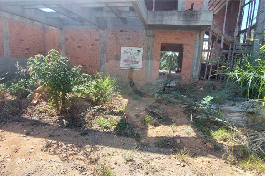 Casa à venda com 4 suítes no condomínio Sausalito, Mairiporã - SP
