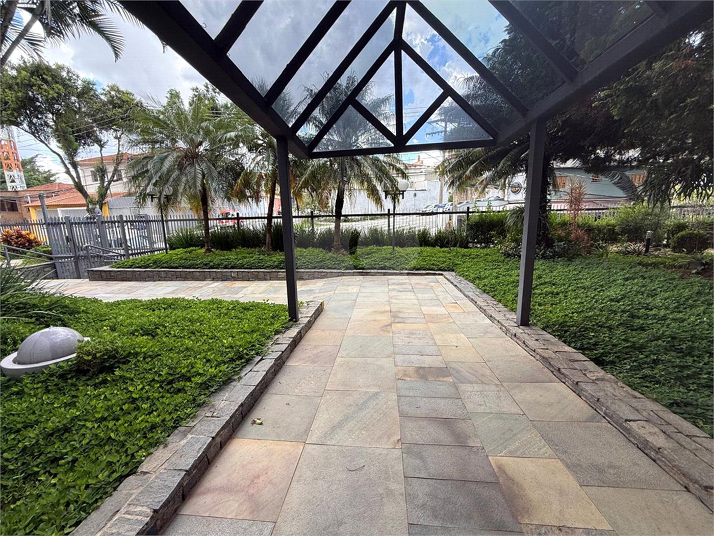 Apartamento à venda com 3 quartos, sendo 1 suíte, em Vila Paulicéia, São Paulo, SP