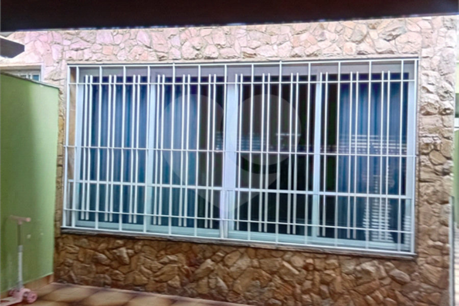 Sobrado à venda com 3 quartos, sendo 1 suíte, em Tremembé, São Paulo, SP