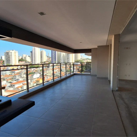 Apartamento à venda com 3 suítes em Vila Romana, São Paulo, SP
