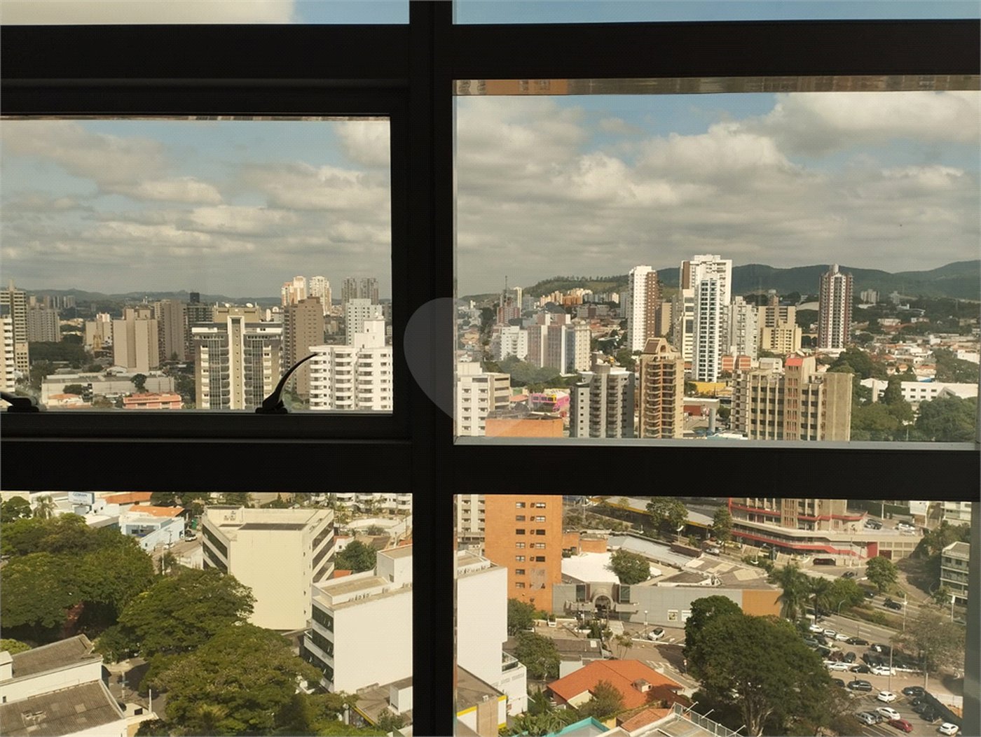 Sala à venda em Chácara Urbana, Jundiaí, SP