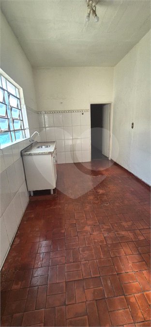 Casa à venda com 3 quartos em Jardim Santa Carolina, Mogi das Cruzes, SP