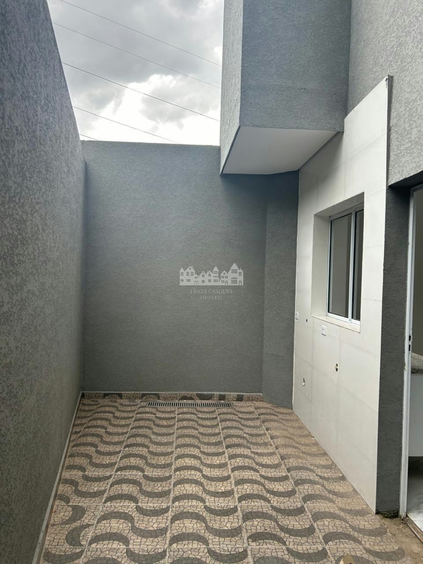 Casa à venda com 2 quartos, sendo 1 suíte, em Parque Hortência, Bom Jesus dos Perdões, SP