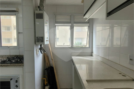 Apartamento à venda com 3 suítes no Centro, Santo André, SP