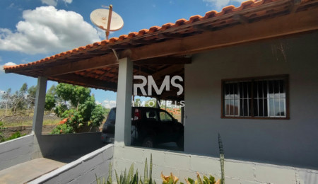 Chácara à venda com 2 quartos, sendo 1 suíte,  em Aboboras, Laranjal Paulista, SP