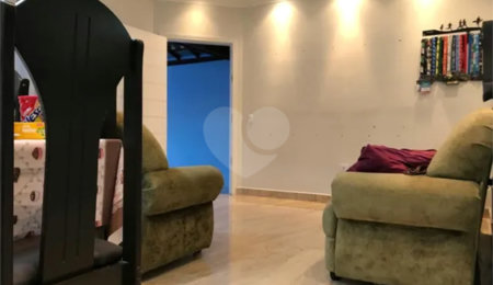 Casa à venda com 3 quartos, sendo 1 suíte,  em Loteamento Villa Branca, Jacareí, SP